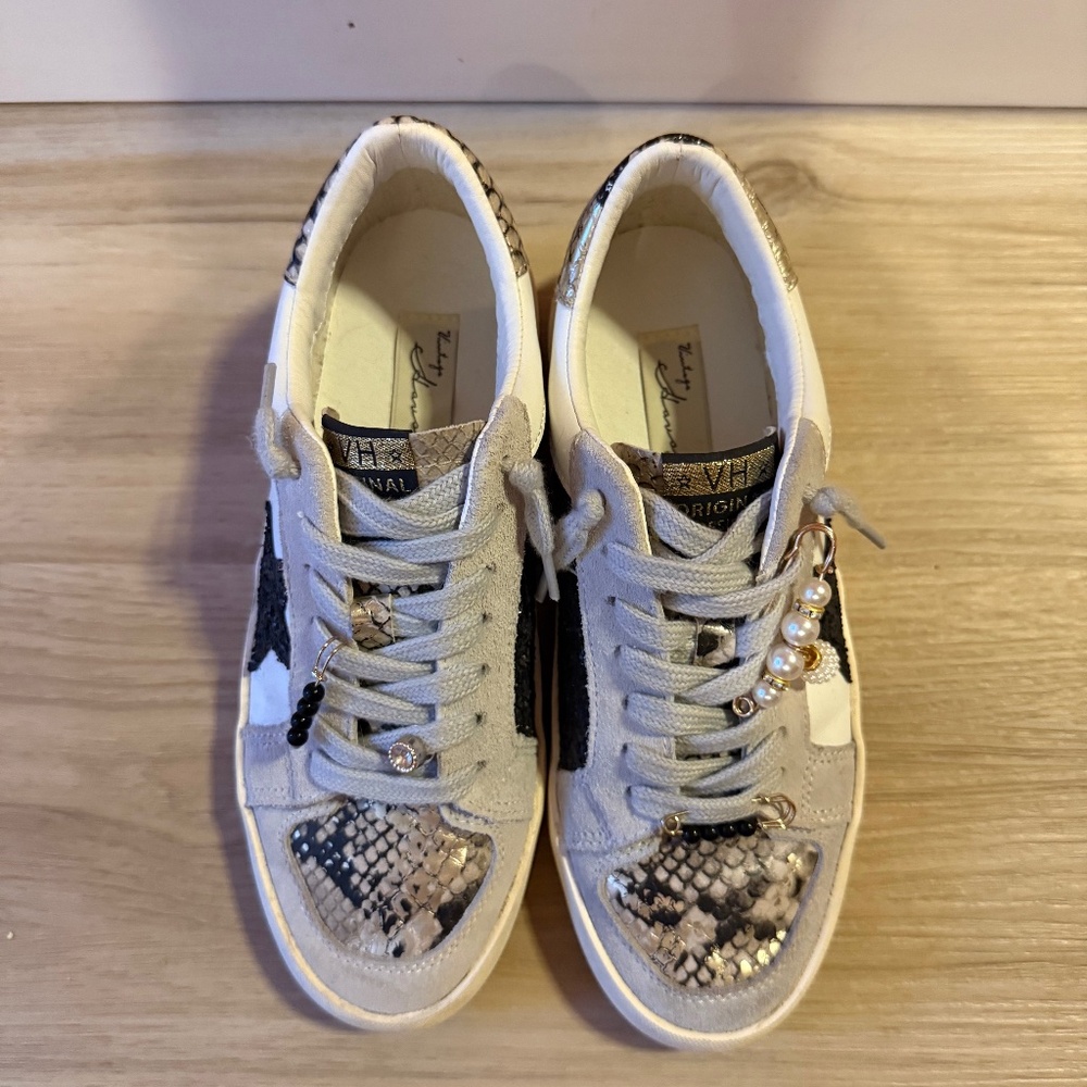 Vintage Havana Sneakers